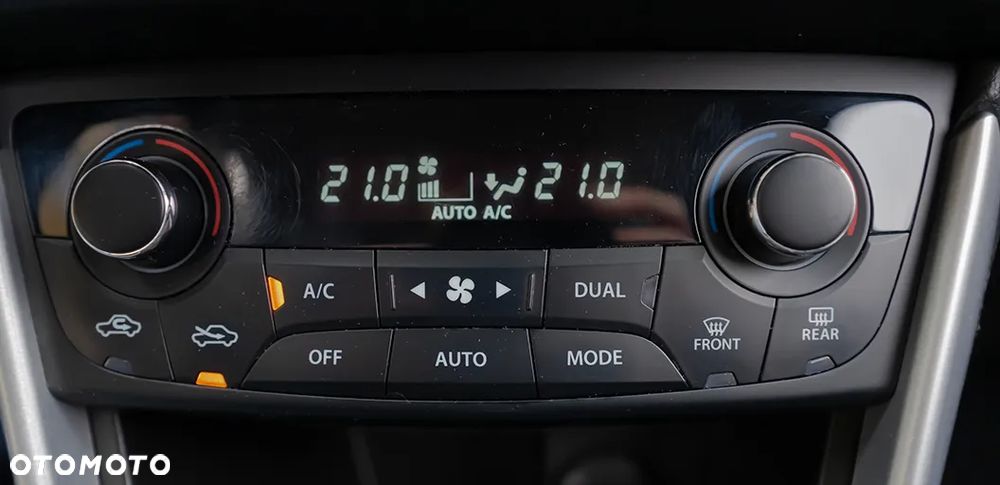 Suzuki SX4 S-Cross 1.4 SHVS Premium - 35