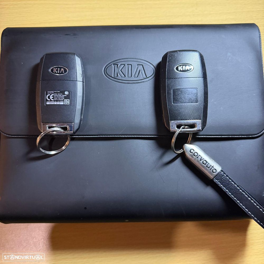 Kia Carens 1.7 CRDi ISG TX - 26