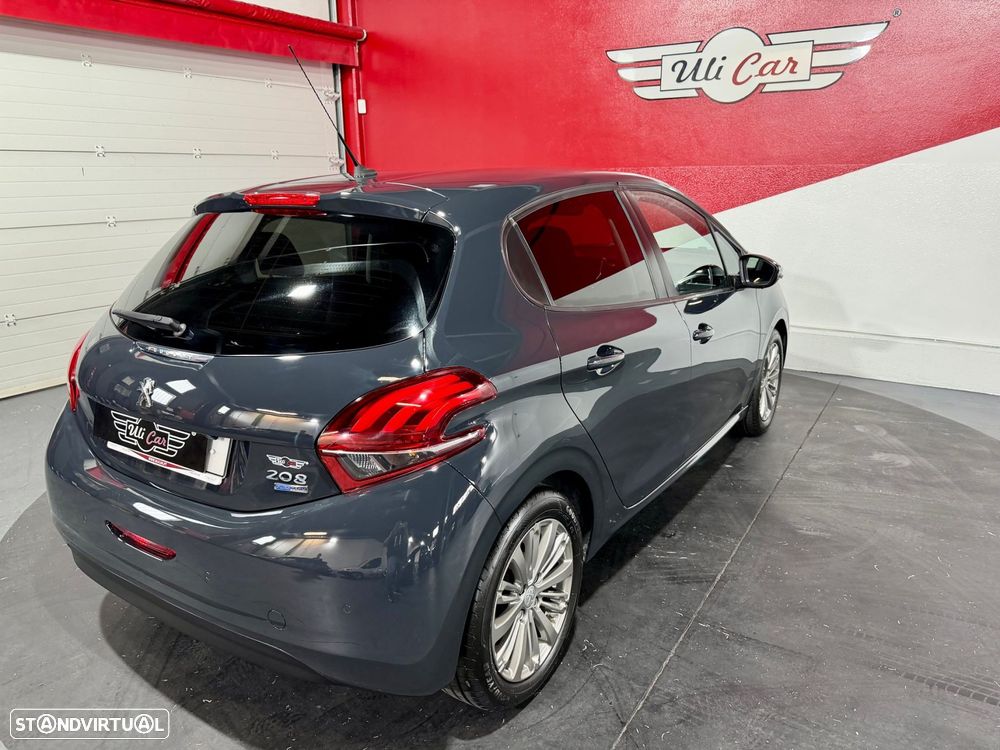 Peugeot 208 1.2 PureTech Style - 42