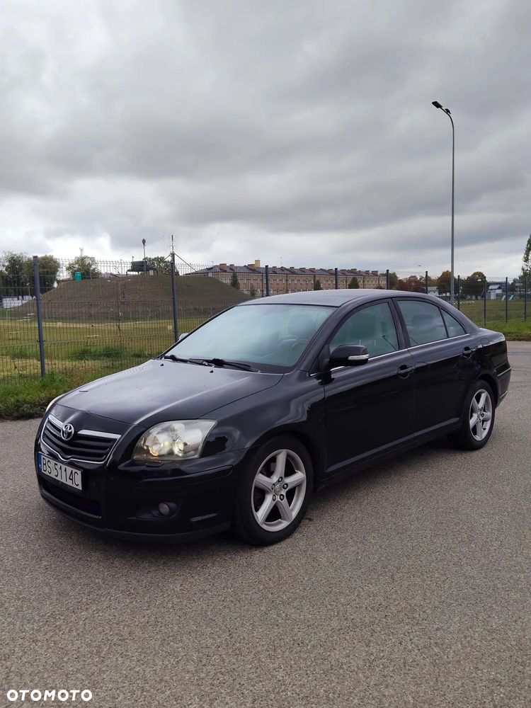 Toyota Avensis 2.2 D-4D Prestige - 1