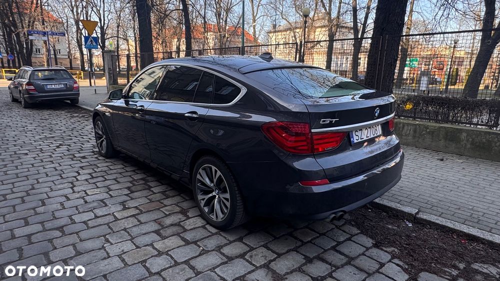 BMW 5GT 530d - 26