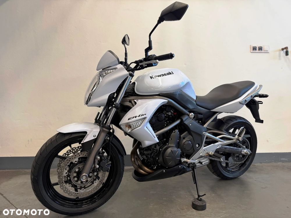 Kawasaki ER - 7