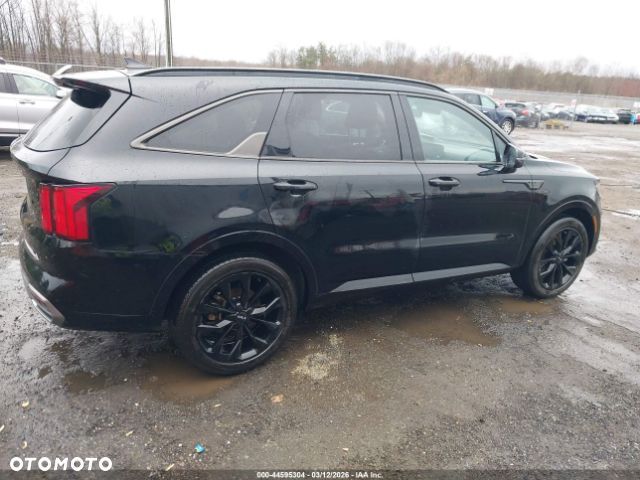 Kia Sorento - 3