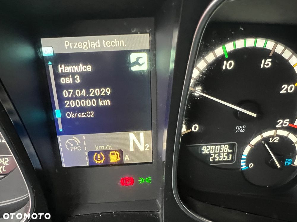 Mercedes-Benz 2546 GIGGASPACE ,firanka 7,80m - 36