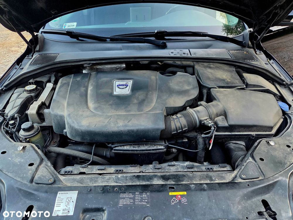 Volvo V70 D4 Momentum - 18