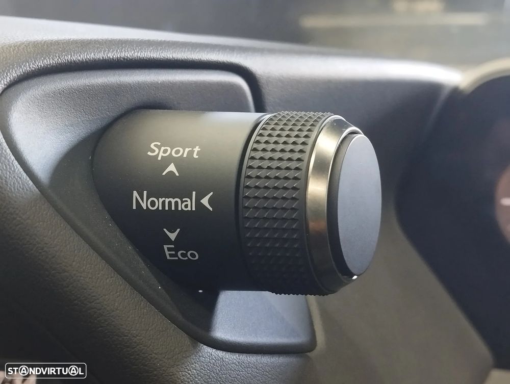 Lexus UX 300e Executive+ - 36