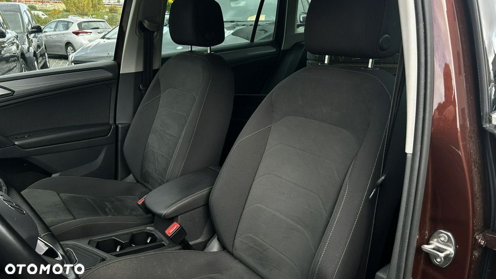 Volkswagen Tiguan - 8