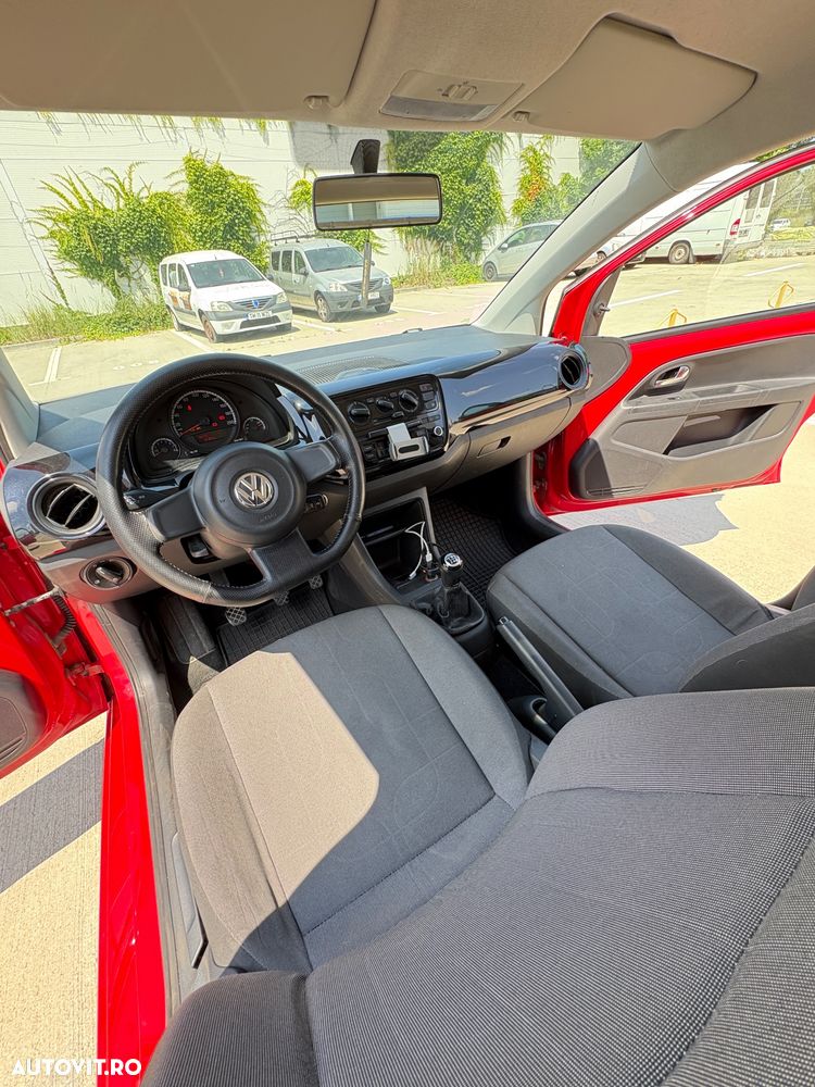 Volkswagen up! 1.0 Move - 14