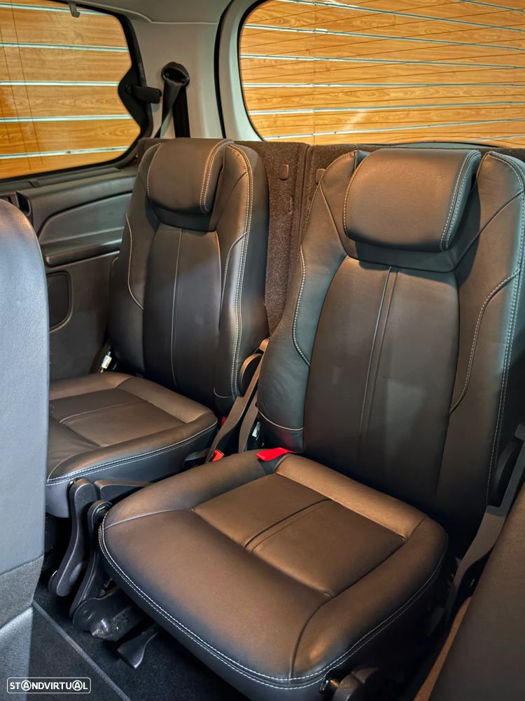 Ford Galaxy 2.0 TDCi Titanium Business - 14