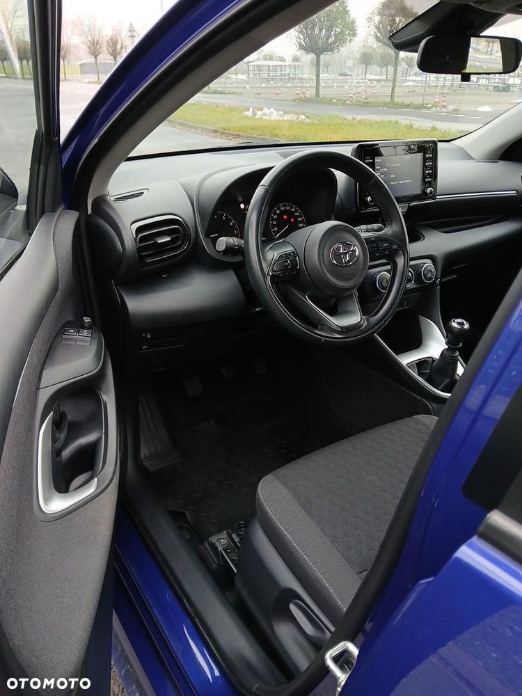 Toyota Yaris - 17