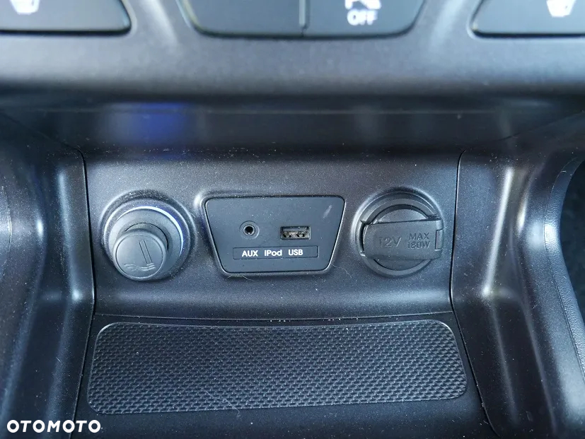 Hyundai ix35 - 23