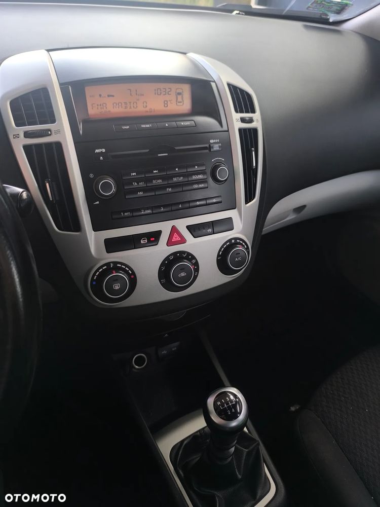 Kia Ceed Cee'd Hatchback 06-09 - 8