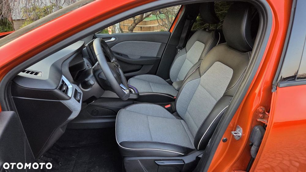 Renault Clio TCe 90 EVOLUTION - 25