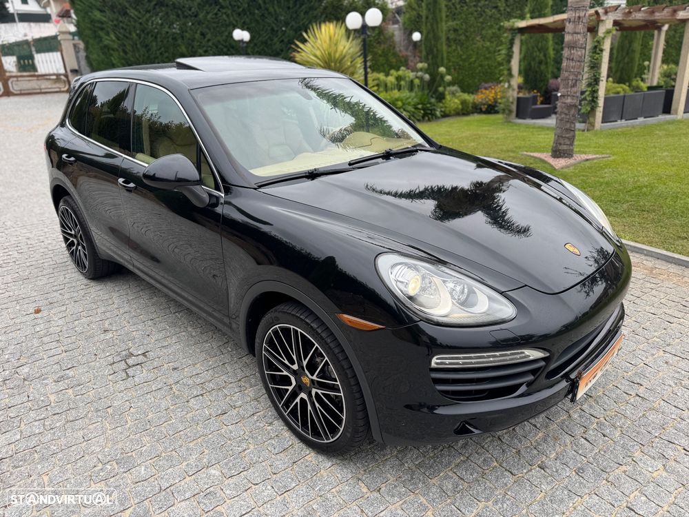 Porsche Cayenne S - 2