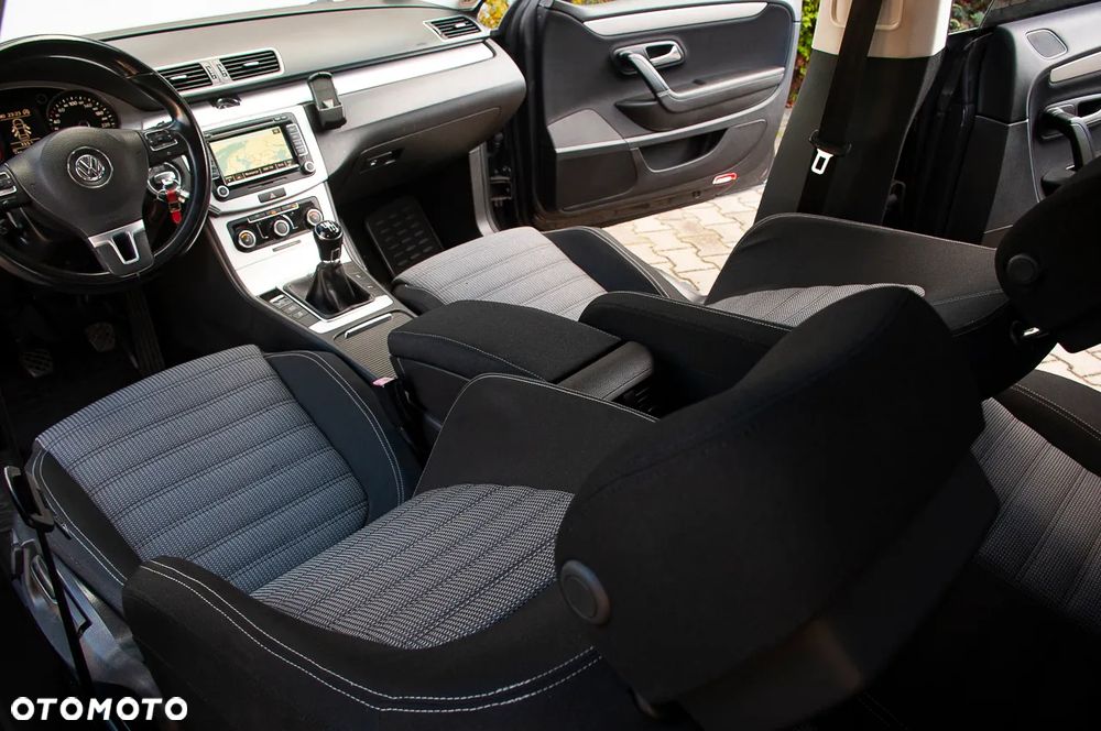 Volkswagen Passat CC 2.0 TDI Exclusive - 27