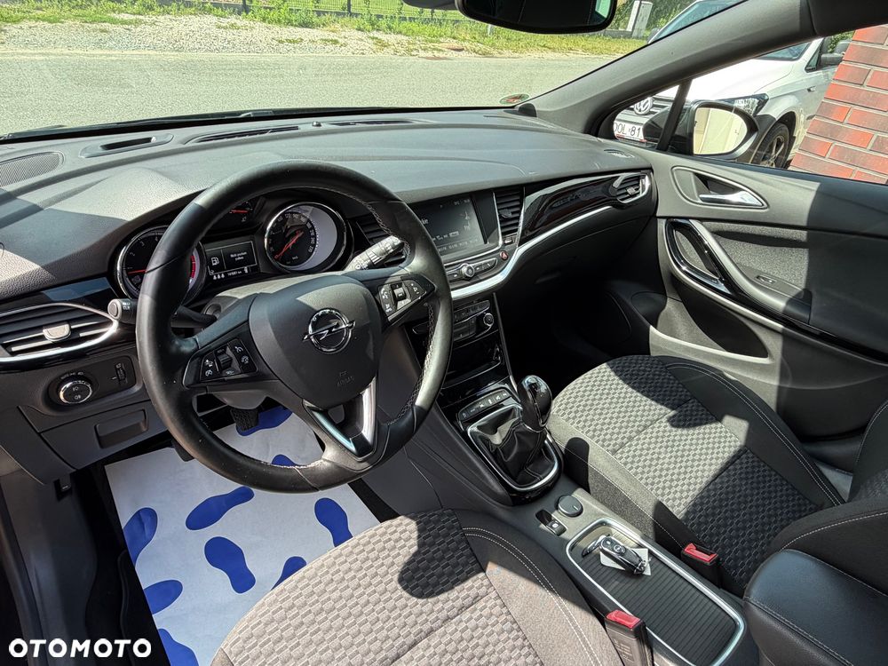 Opel Astra 1.4 Turbo Dynamic - 23
