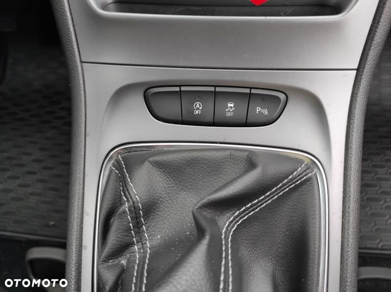 Opel Astra 1.6 CDTI Elite S&S - 19