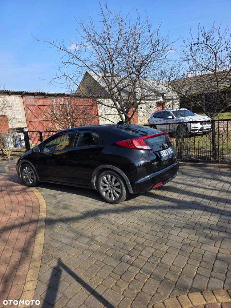 Honda Civic 1.8 Sport - 11