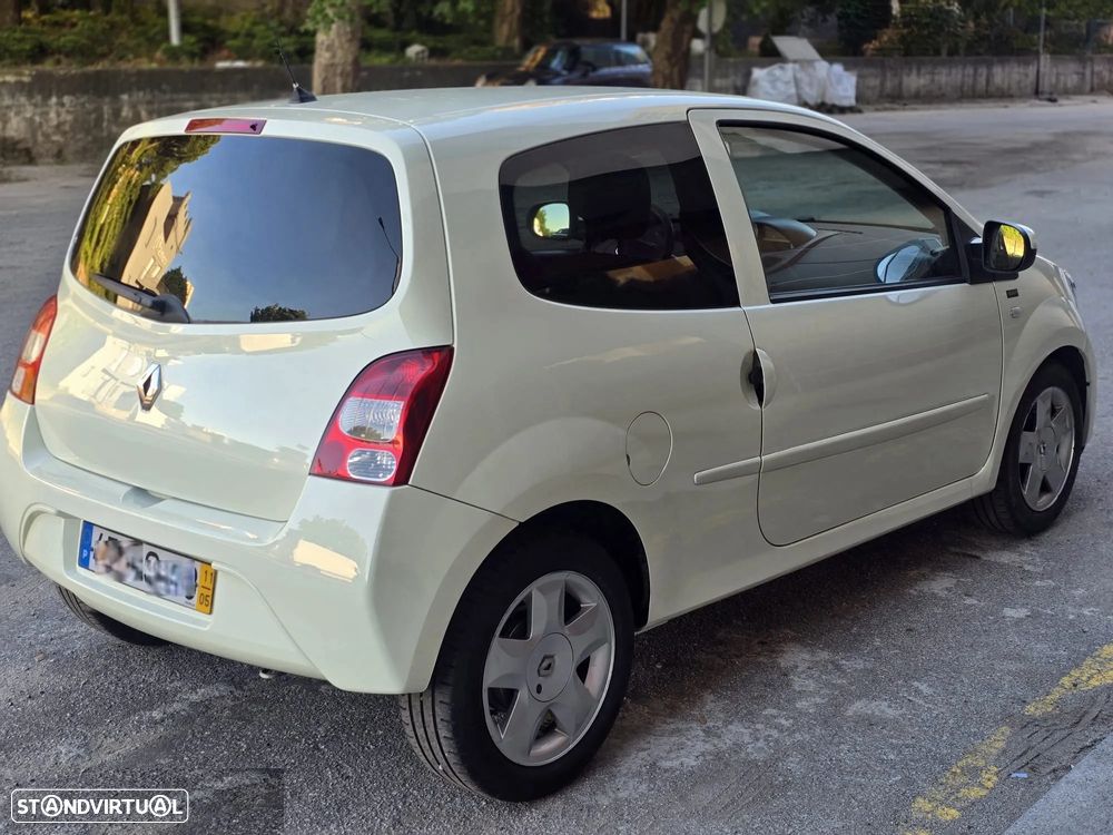Renault Twingo 1.2 16V Yahoo - 10