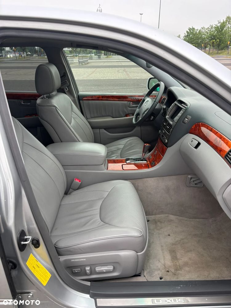 Lexus LS Elegance - 21