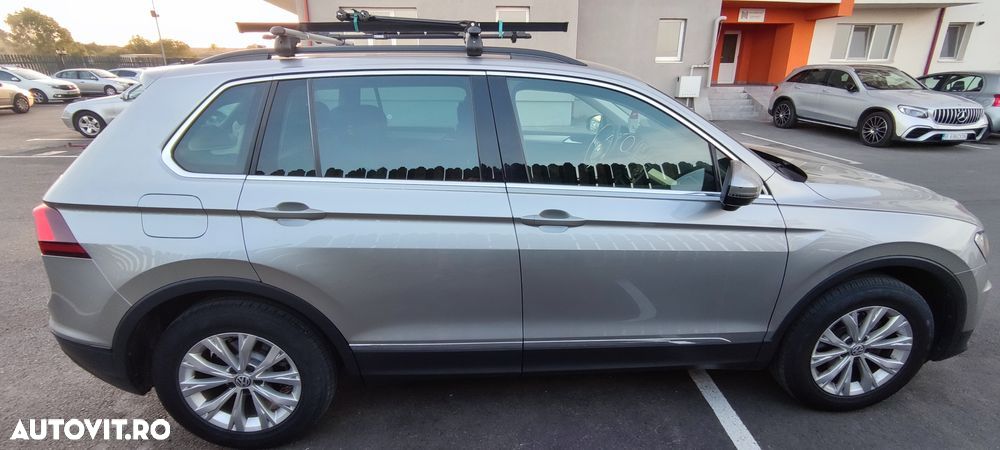 Volkswagen Tiguan 2.0 TDI DPF 4Mot Comfortline - 12