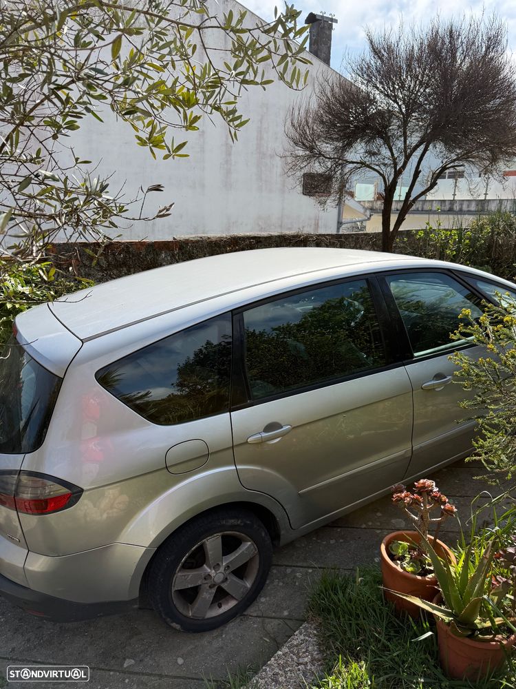 Ford S-Max 2.0 TDCi Titanium 7L - 9