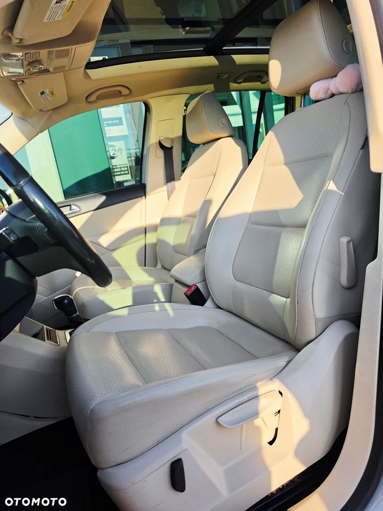 Volkswagen Tiguan - 17