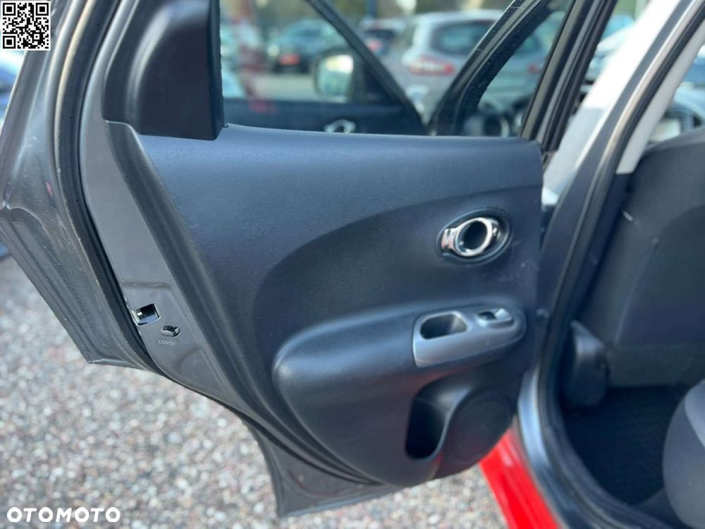 Nissan Juke 1.6 DIG-T ALL-MODE 4x4i Xtronic N-Connecta - 11