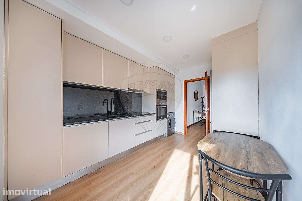 Apartamento T1 para venda - Grande imagem: 2/17