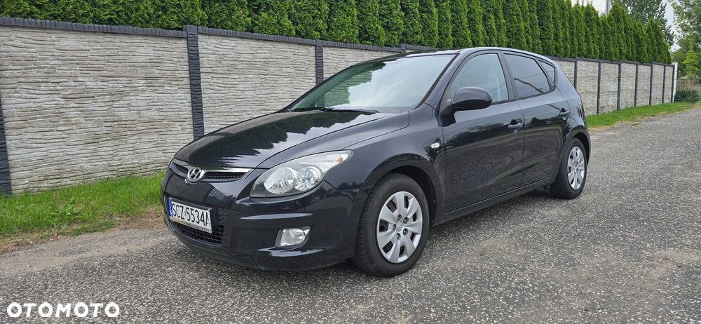 Hyundai i30 1.4 Classic + - 6