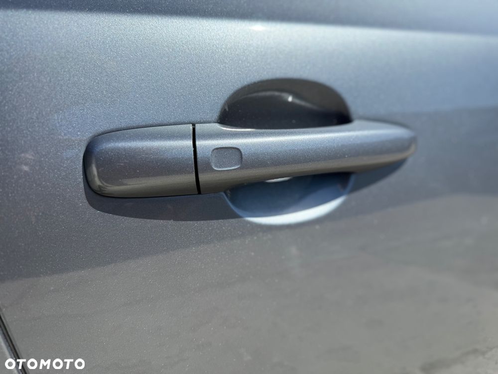 Volvo V40 T3 Geartronic RDesign - 14