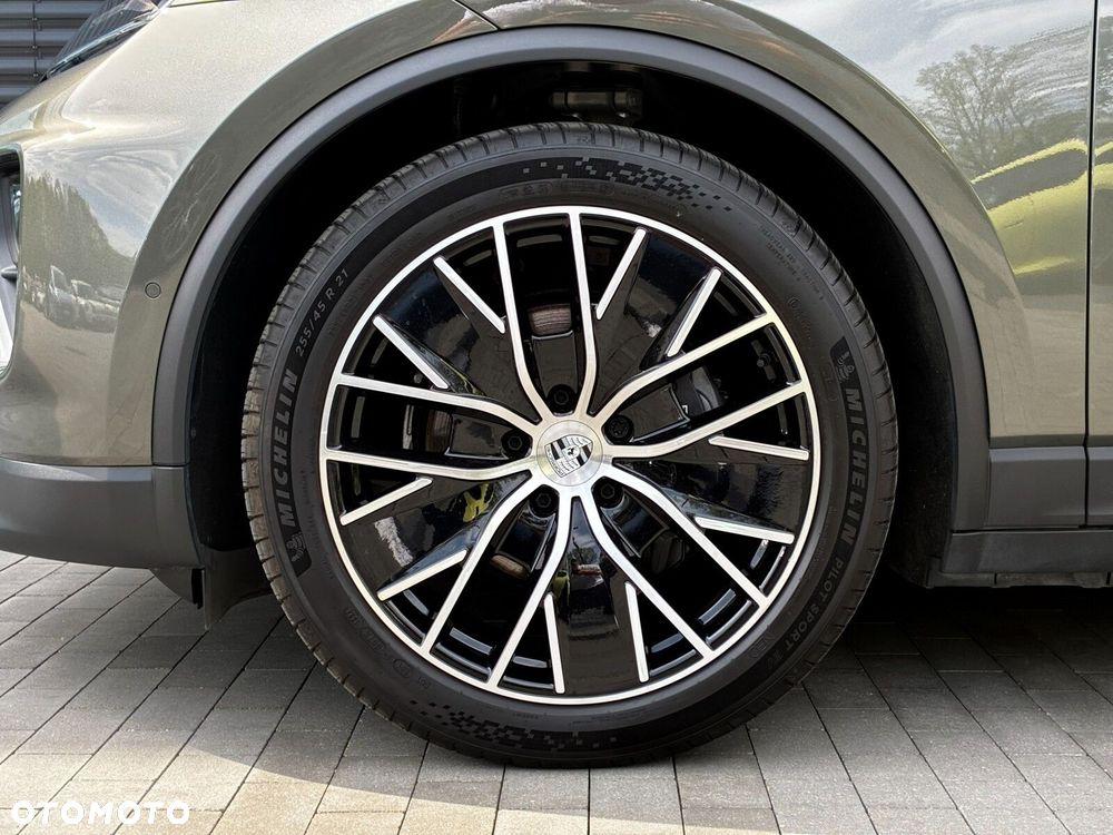 Porsche Macan - 14