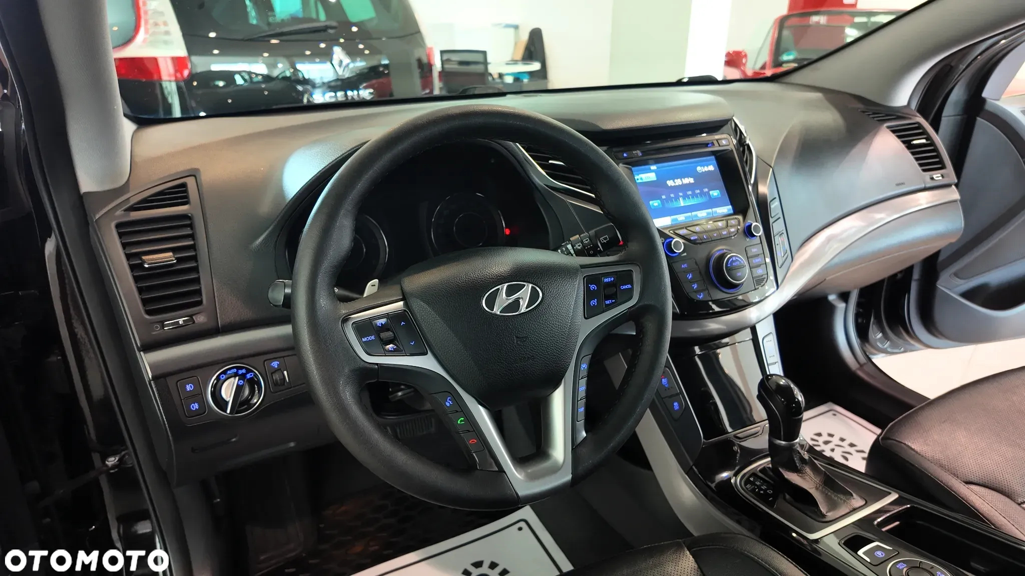 Hyundai i40 Kombi 1.7 CRDi DCT Premium - 23