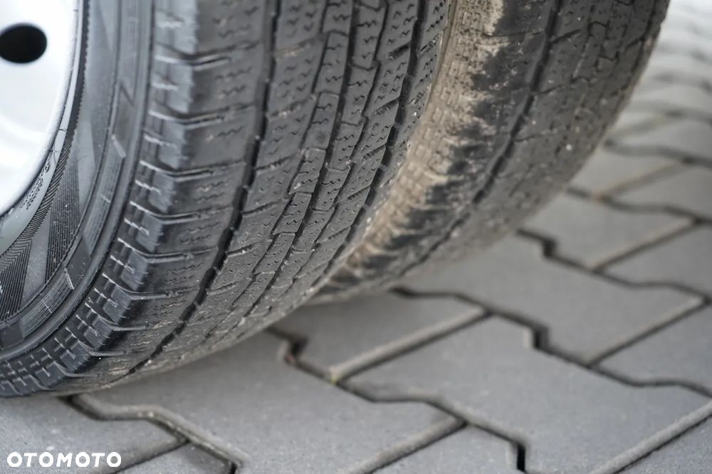 Nissan CABSTAR / ZWYŻKA 16,3 METRÓW / FRANCE ELEVATEUR /  BLIŹNIAK / UDŹWIG - 200 kg / 4 PODPORY / - 26