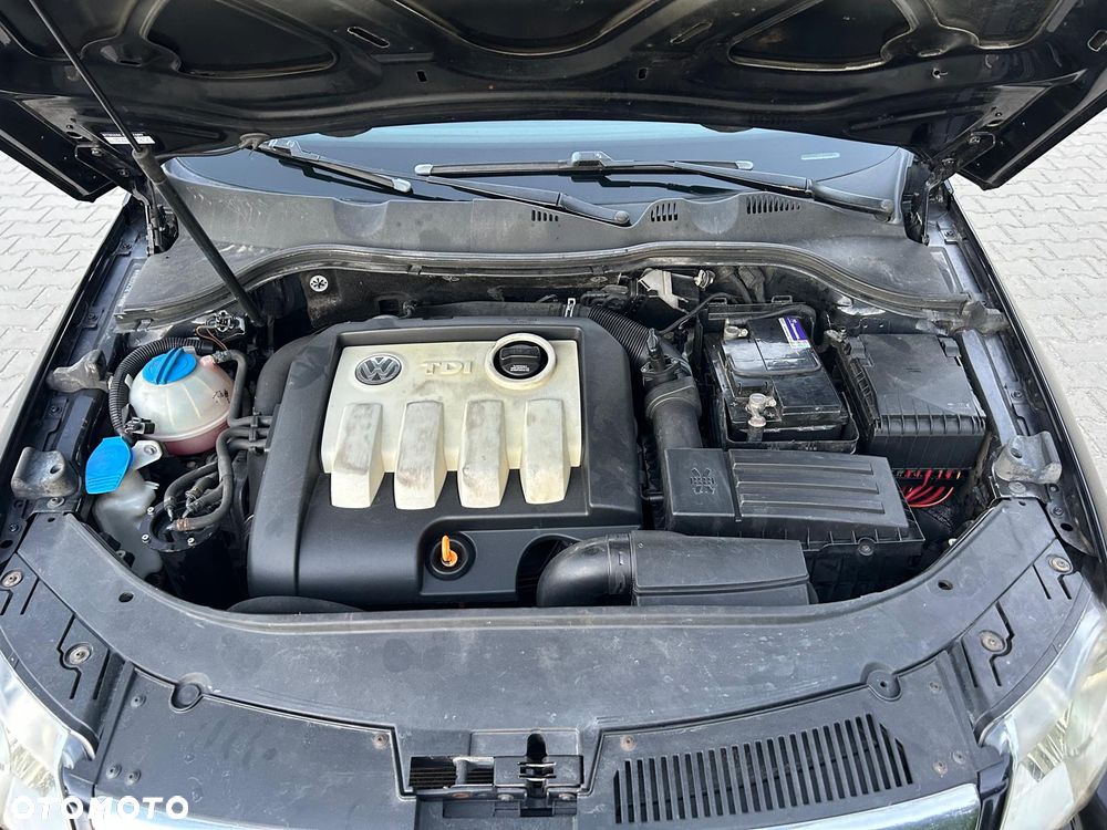 Volkswagen Passat 1.9 TDI Trendline - 8