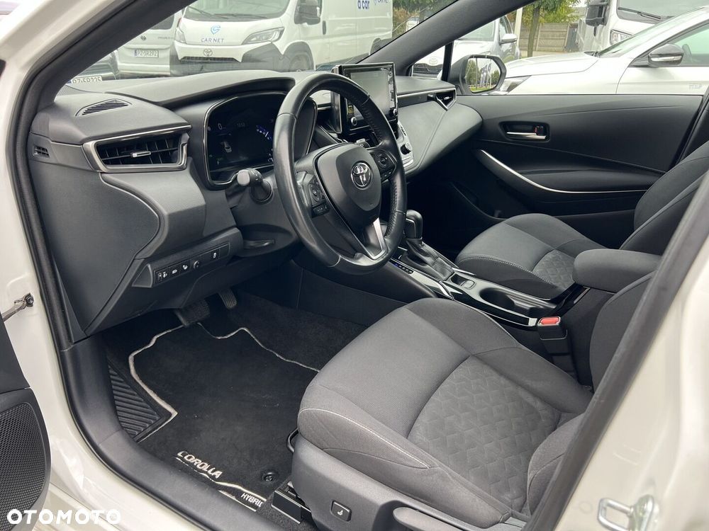 Toyota Corolla 1.8 Hybrid Comfort - 21