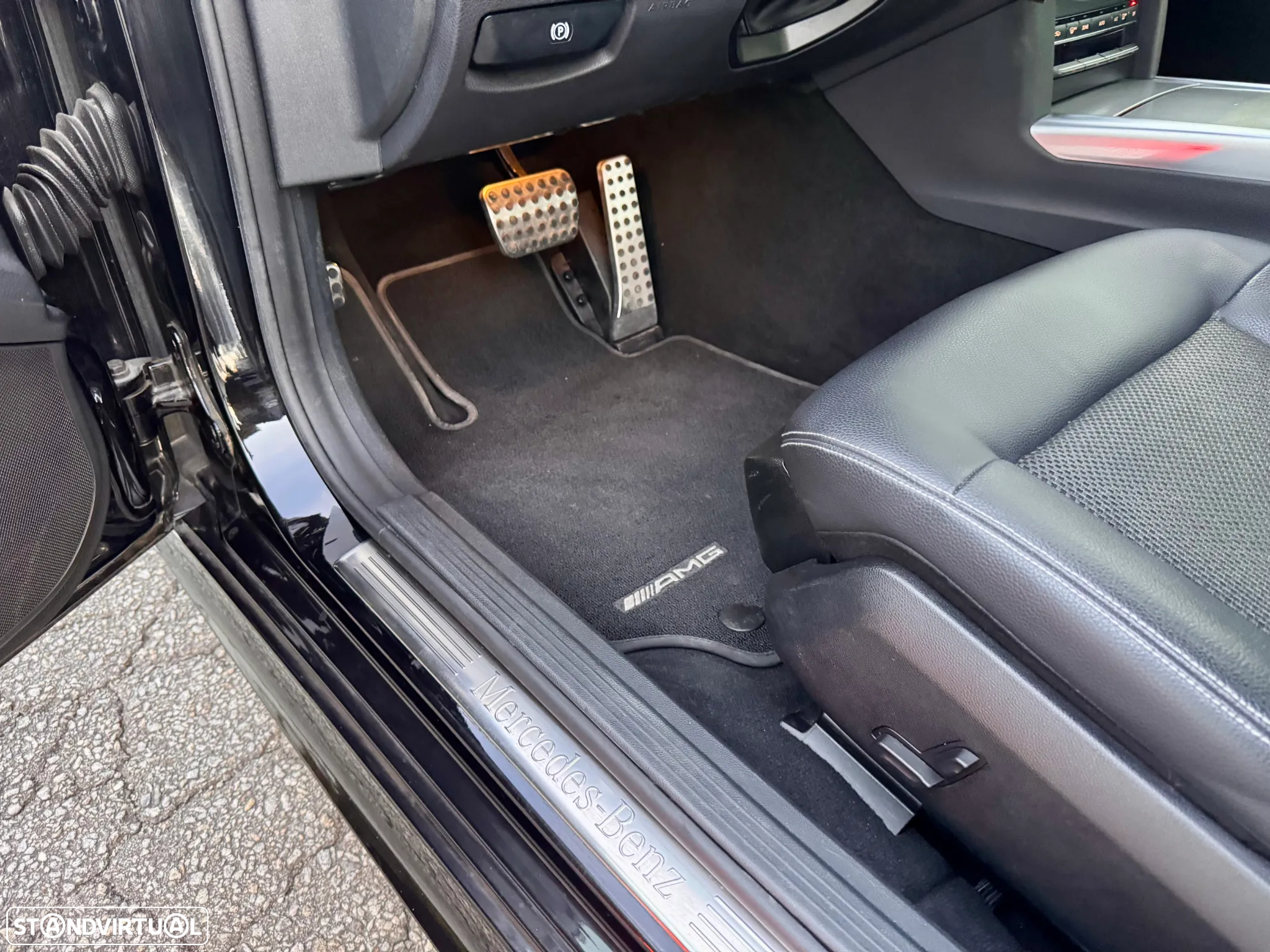 Mercedes-Benz E 250 BlueTEC Avantgarde Auto - 29