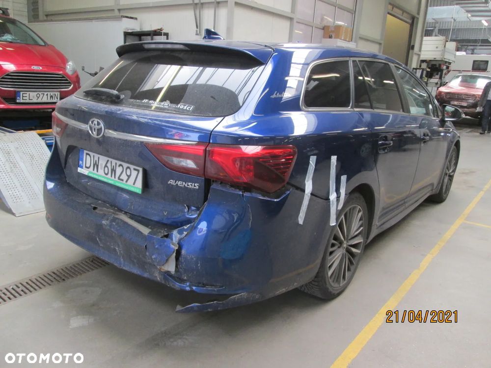 Toyota Avensis 1.8 Selection - 36