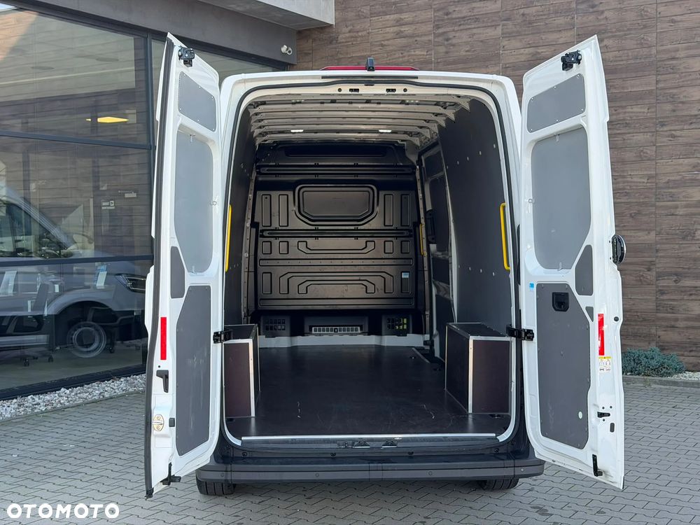 Volkswagen Crafter - 22