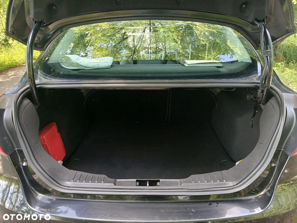 Ford Focus 1.6 TDCi Ambiente - 8