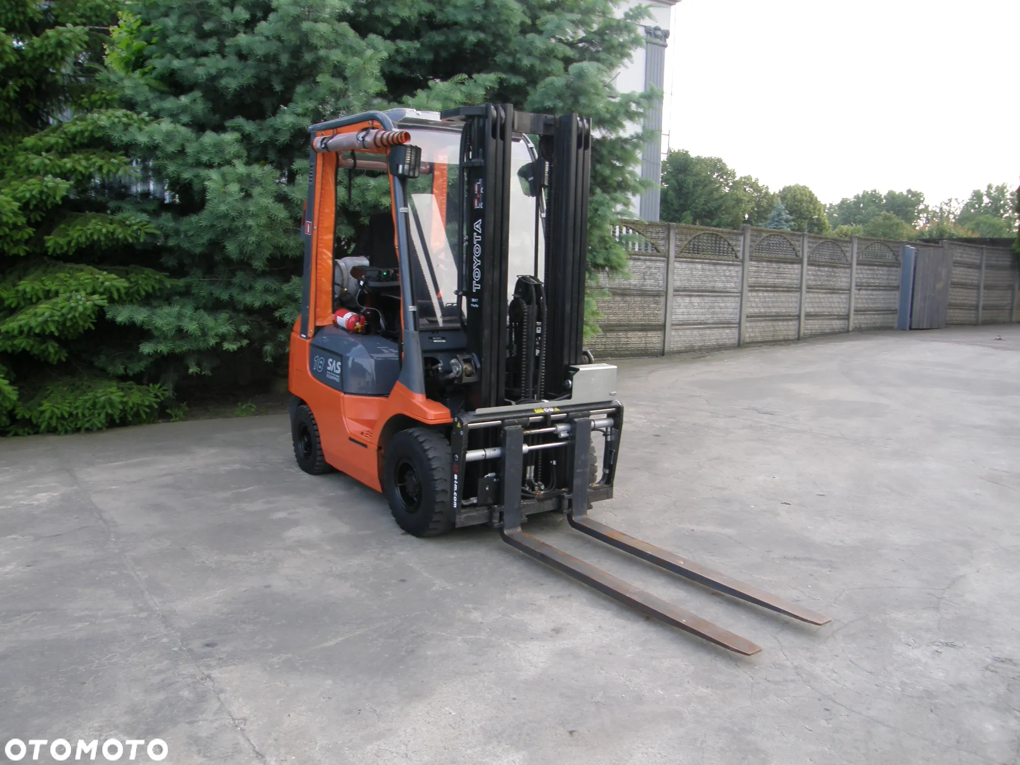 Toyota 7FGF18 2007 TRIPLEX 4,70m pozycjoner - 4