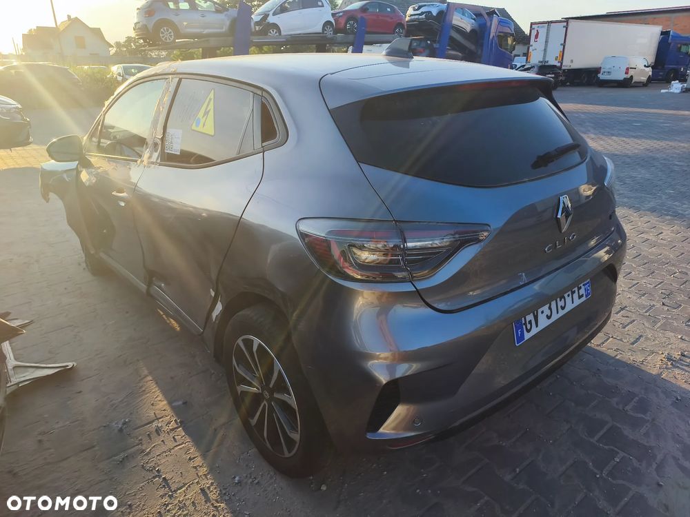 Renault Clio 1.6 E-TECH Full Hybrid 145 Evolution - 5