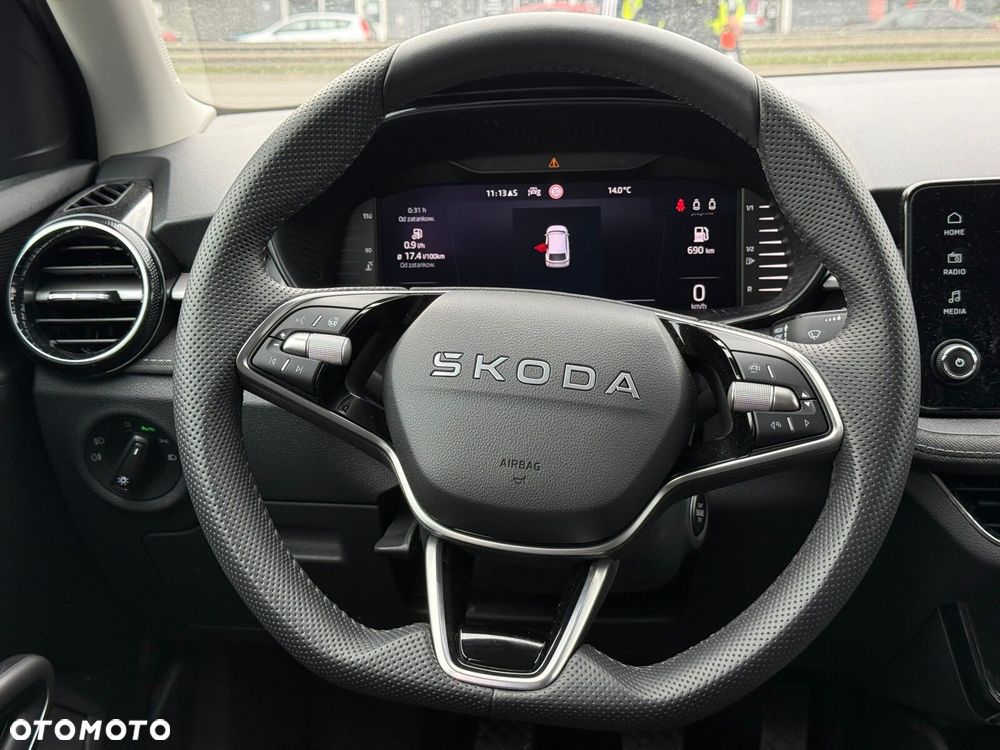 Skoda Fabia 1.0 TSI Monte Carlo - 16