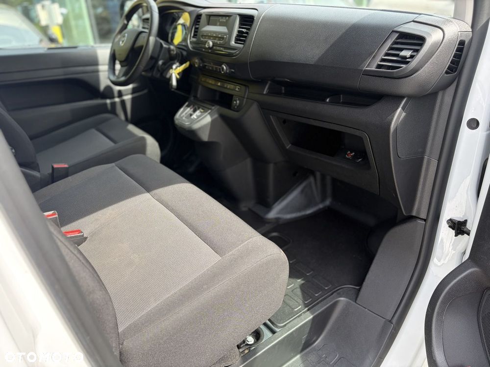 Opel Vivaro - 14