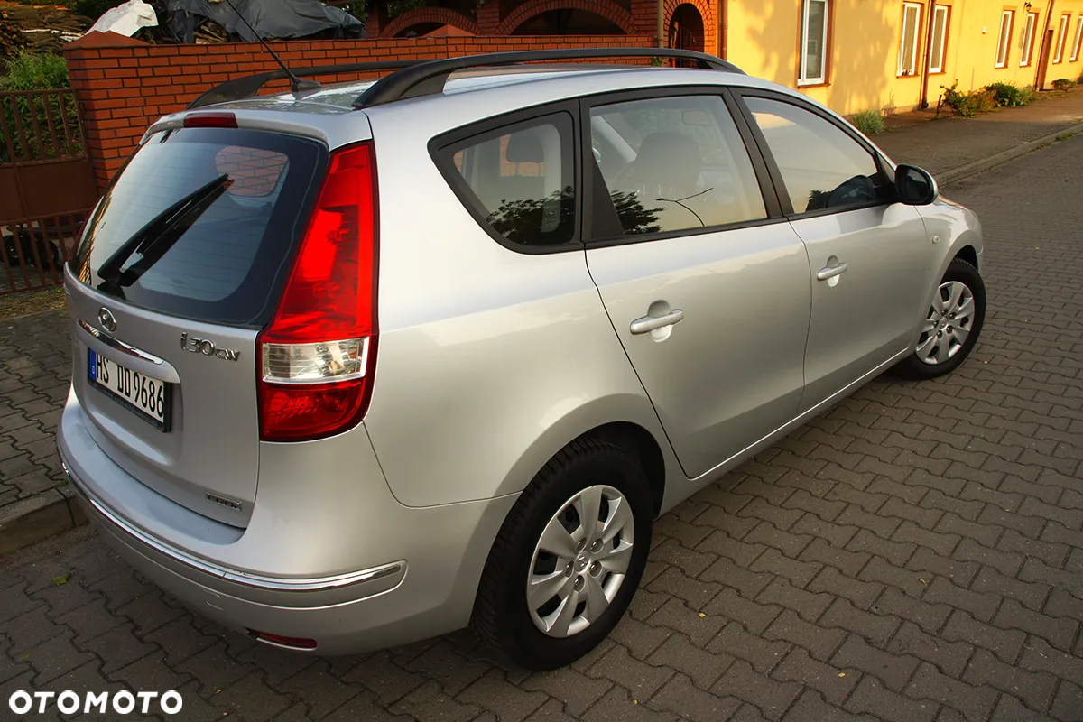 Hyundai i30 1.6 CRDi Premium - 22