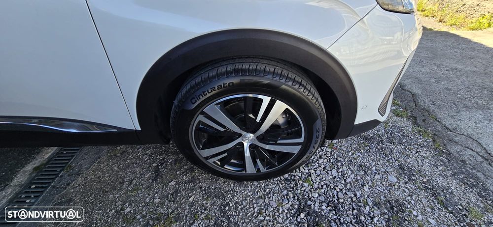 Peugeot 3008 1.6 Hybrid GT Pack e-EAT8 - 10