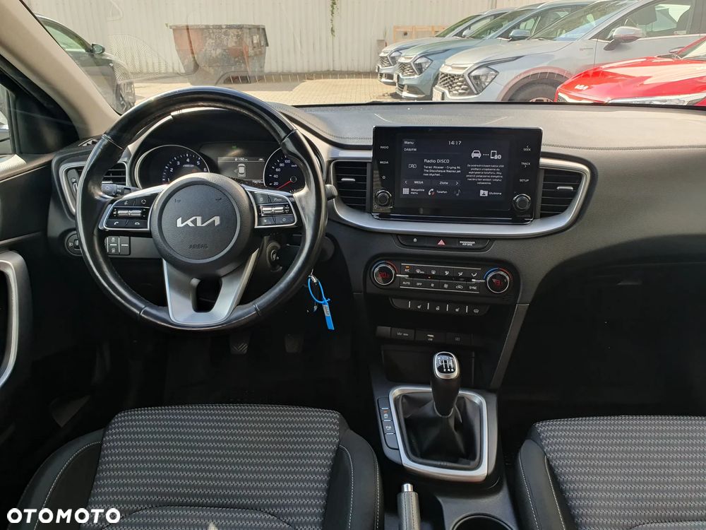 Kia XCeed 1.5 T-GDI M - 30