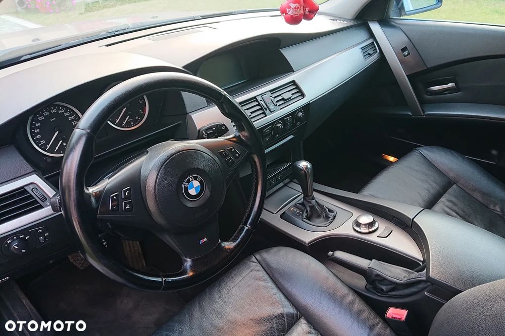 BMW Seria 5 - 21