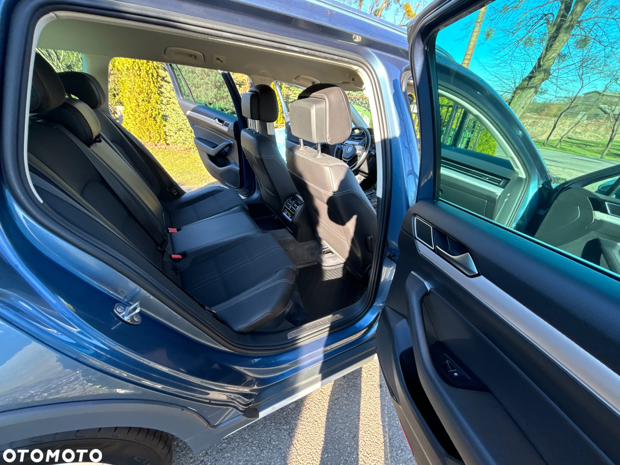 Volkswagen Passat Alltrack 2.0 TDI SCR 4Motion DSG - 17