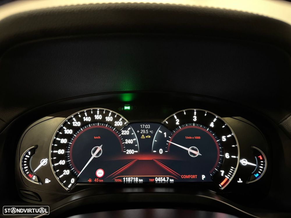 BMW X3 30 i xDrive Pack M - 45